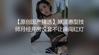 高颜值粉衣萌妹子啪啪，坐在身上舌吻口交站立后入猛操