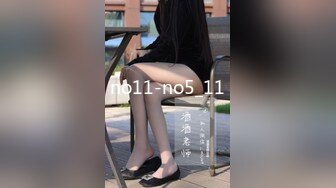 愛豆傳媒 ID5242 精蟲上腦迷奸媽媽的性感閨蜜 劉小姗