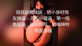 给老婆的骚逼推推毛