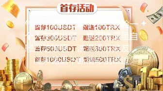 情侣爱爱要专心 不要只顾拍照玩手机 人家小年轻虽然条件艰苦 操的多有滋有味 多投入