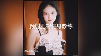  超高颜值爱骑重机的美女 喜欢跨骑着男人狂放摇动 不放过老二拔出小穴的每一秒钟